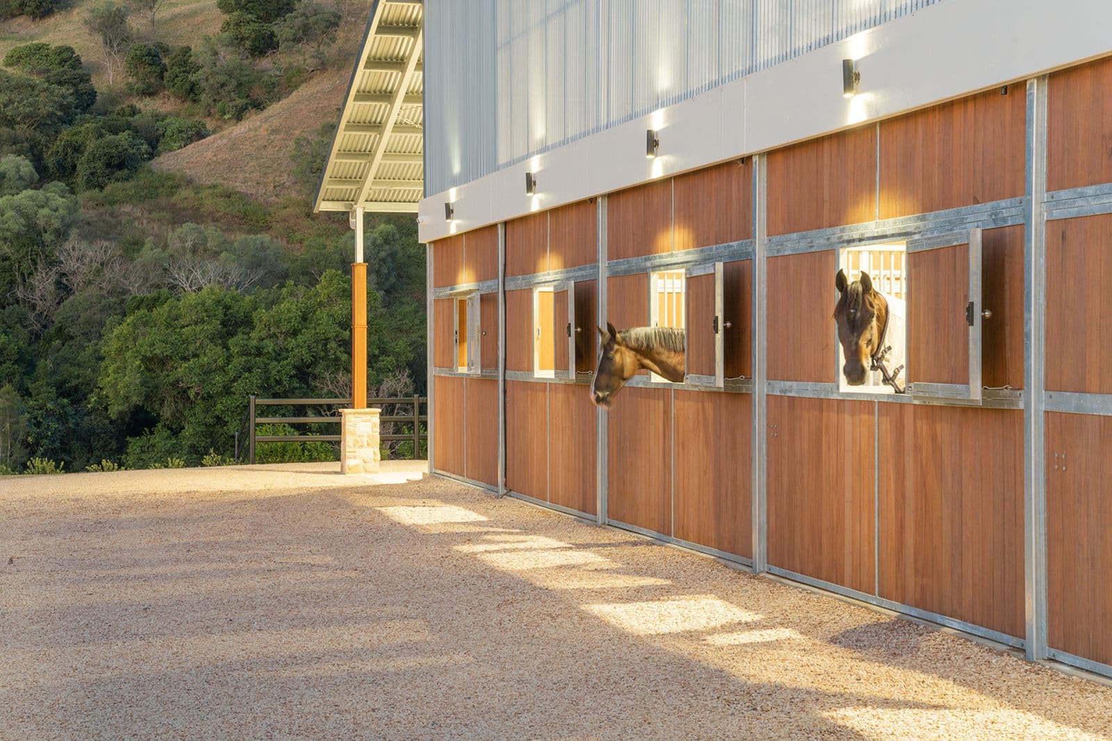 Aberfeldy Road Stables, image 2