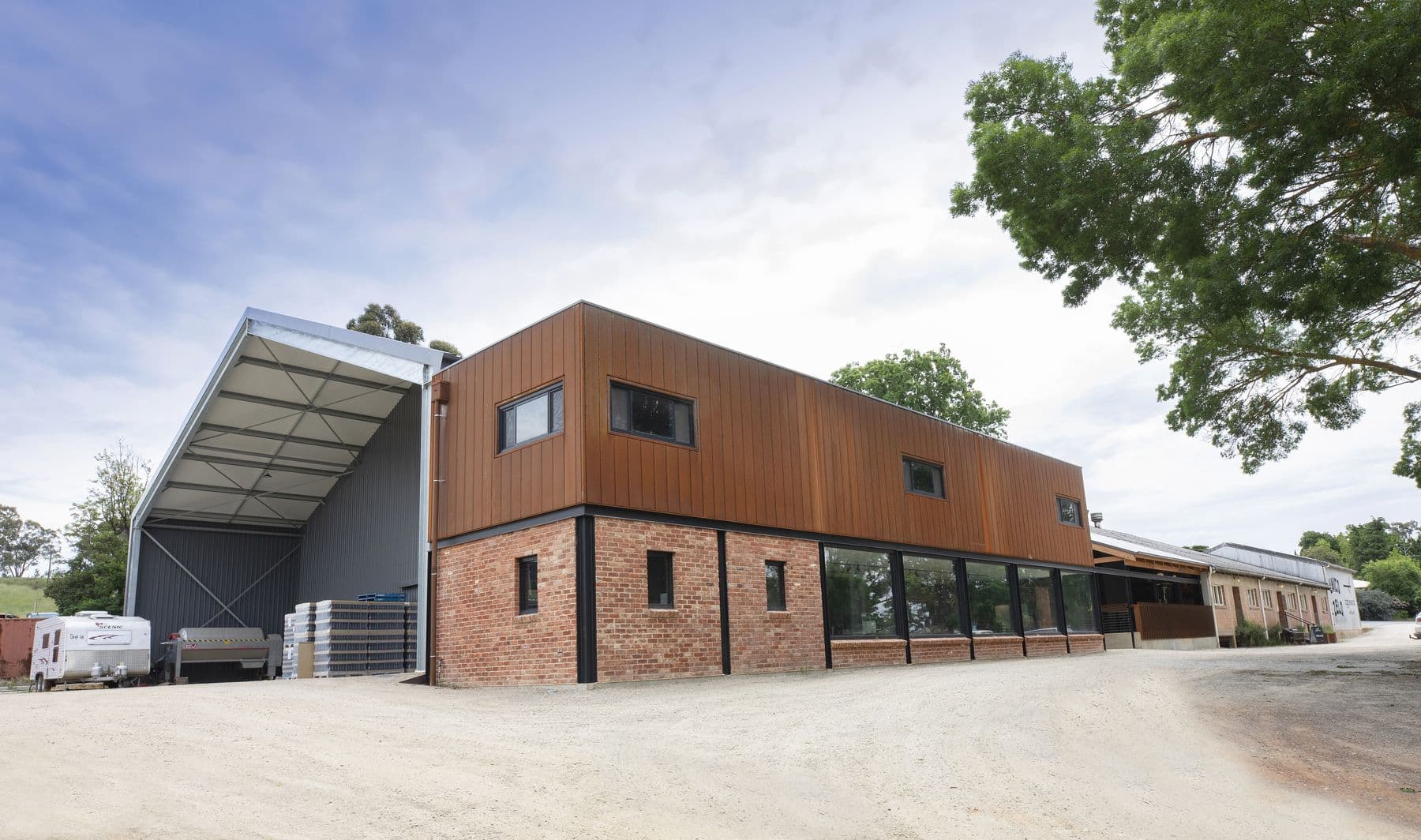Applewood Distillery, image 3