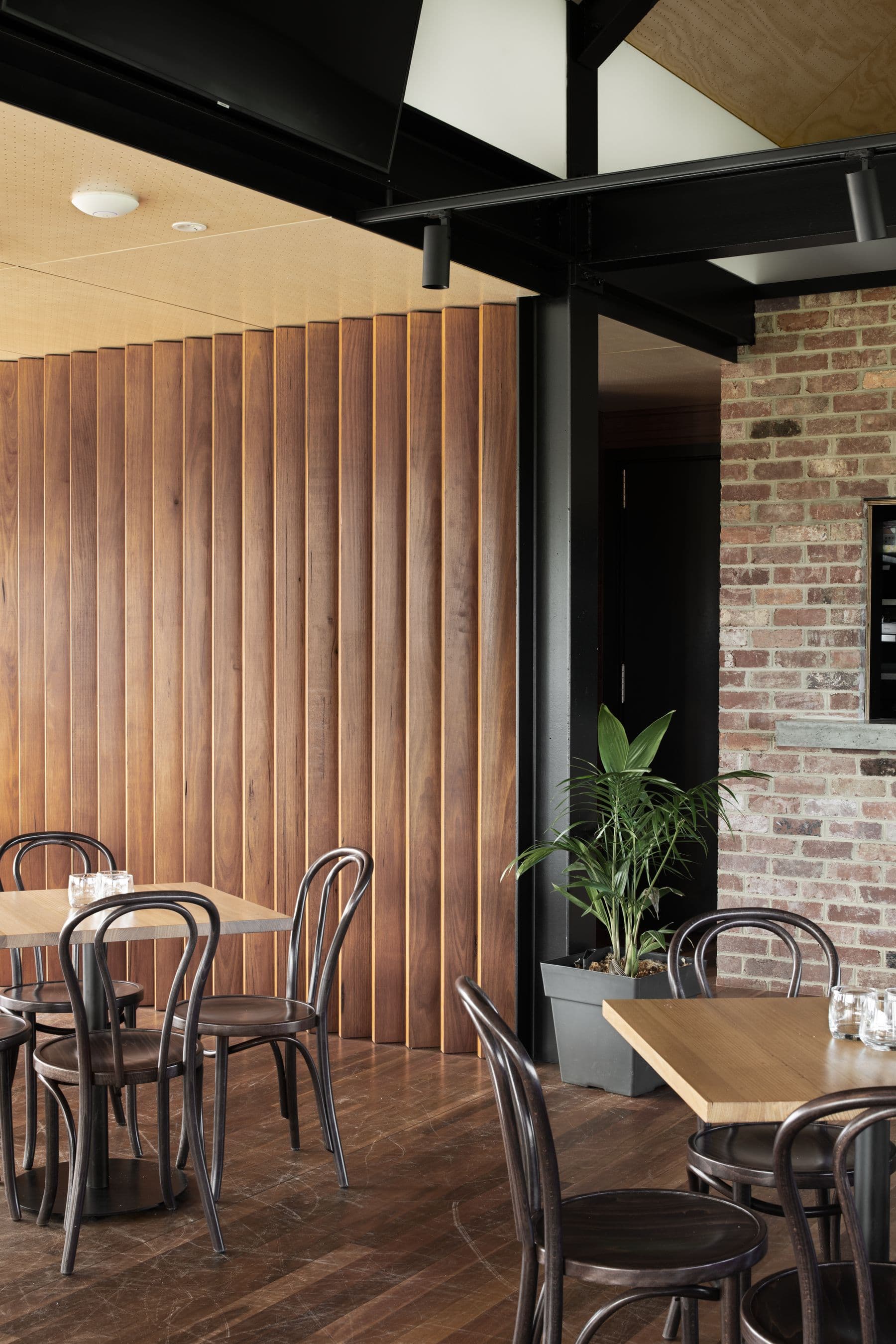 Arilla Restaurant, image 3