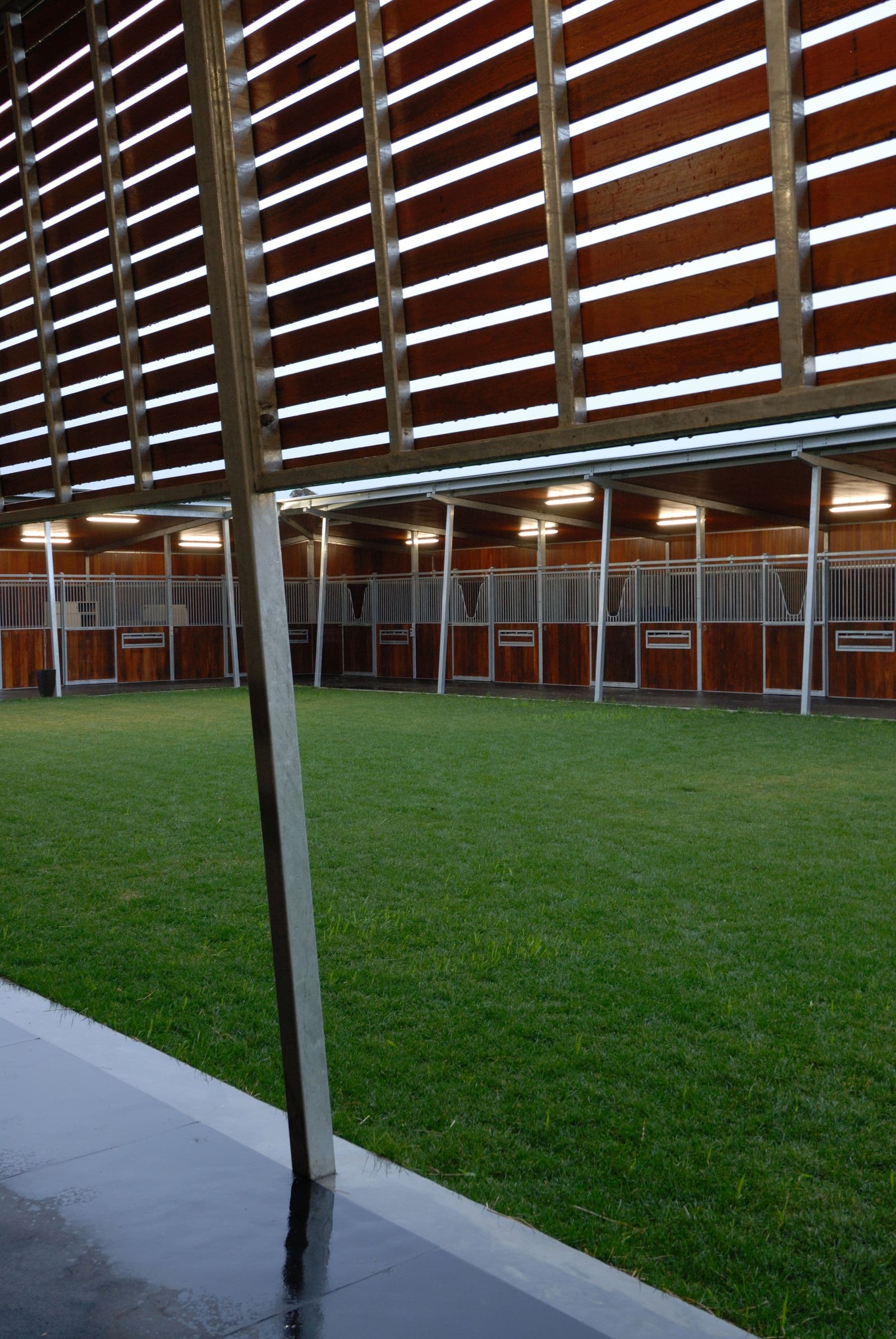 Boneo Park Equestrian Centre, image 4