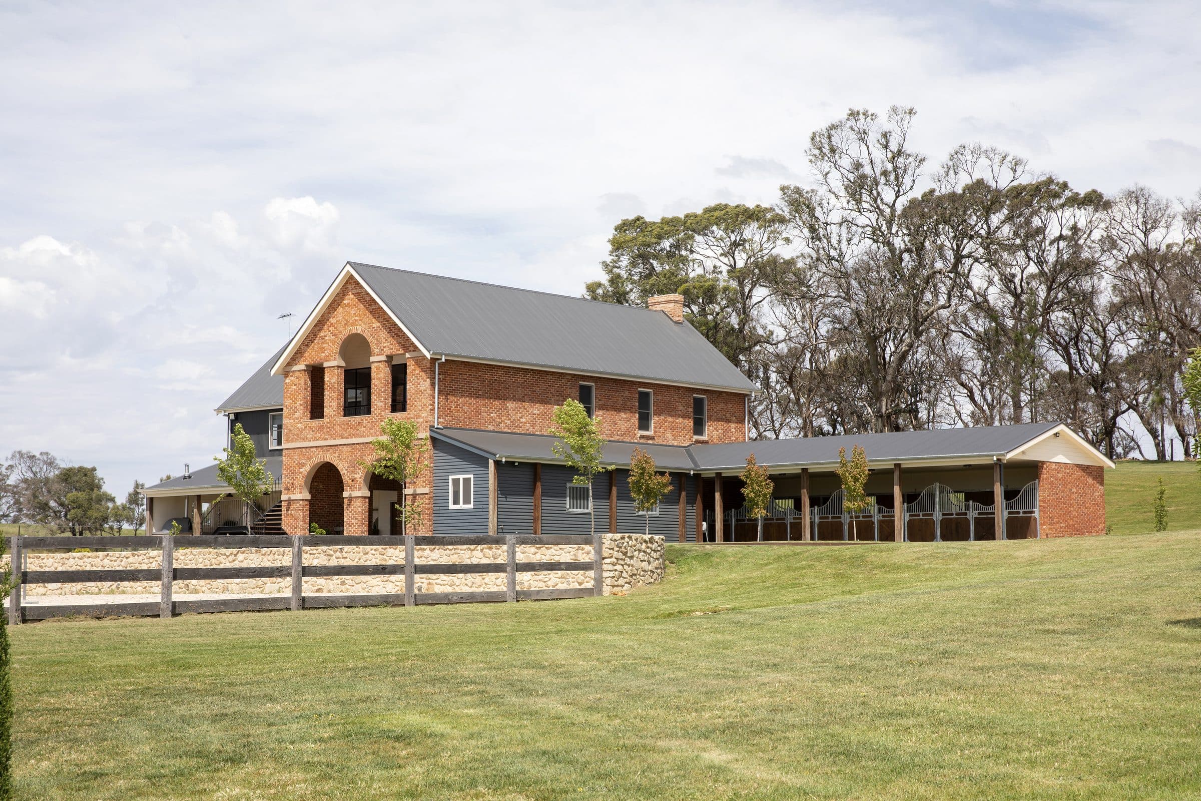 Murdoch Hill Road Stables, Woodside, South Australia