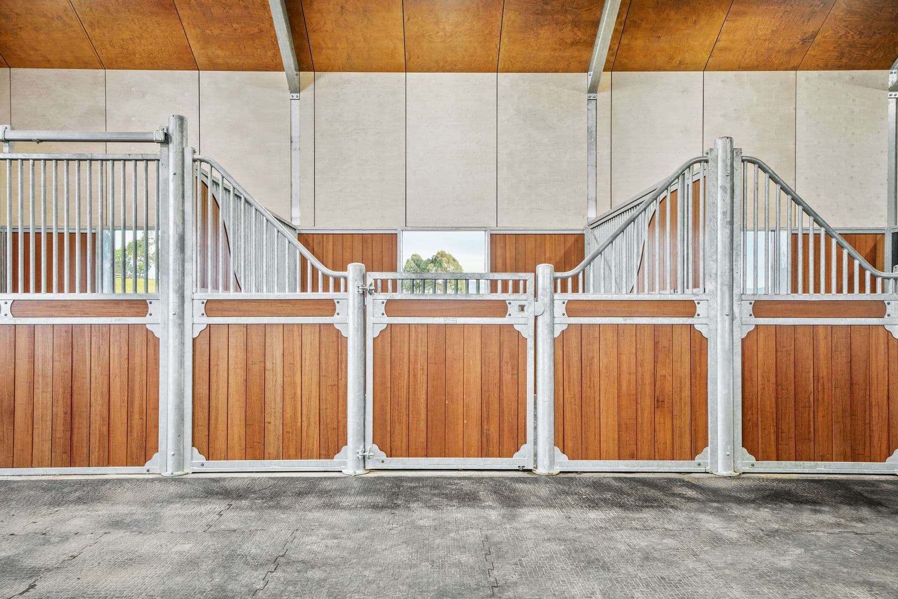 Sandy Creek Stables, image 7